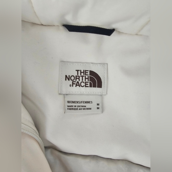 The North Face heavy coat - Picture 7 of 7